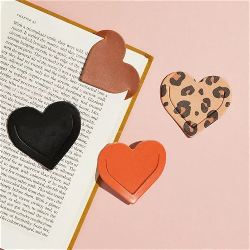 Heart Shaped PU Leather Bookmark Colorful Double Sided Tablet Gift for Book Lovers Readers and Diary Lovers