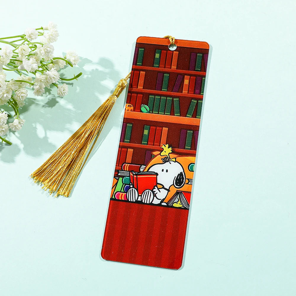 1pc Cute Cartoon Snoopy Book Mark Acrylic Bookmark with Tassel for Anime Fans Collection, Holiday Gift Reading Marker Stationery