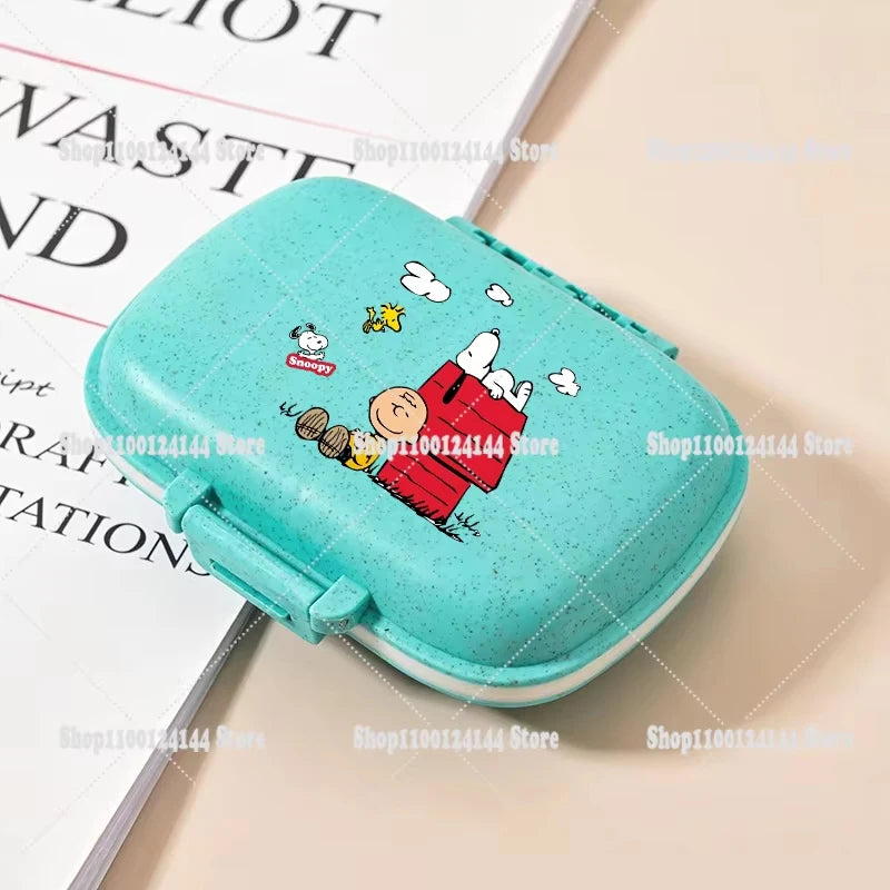 Snoopys Mini Portable Pills Organizer Case 8 Grids PillBox Tablet Storage Container Travel Weekly Medicine Pill's Box Pill Case