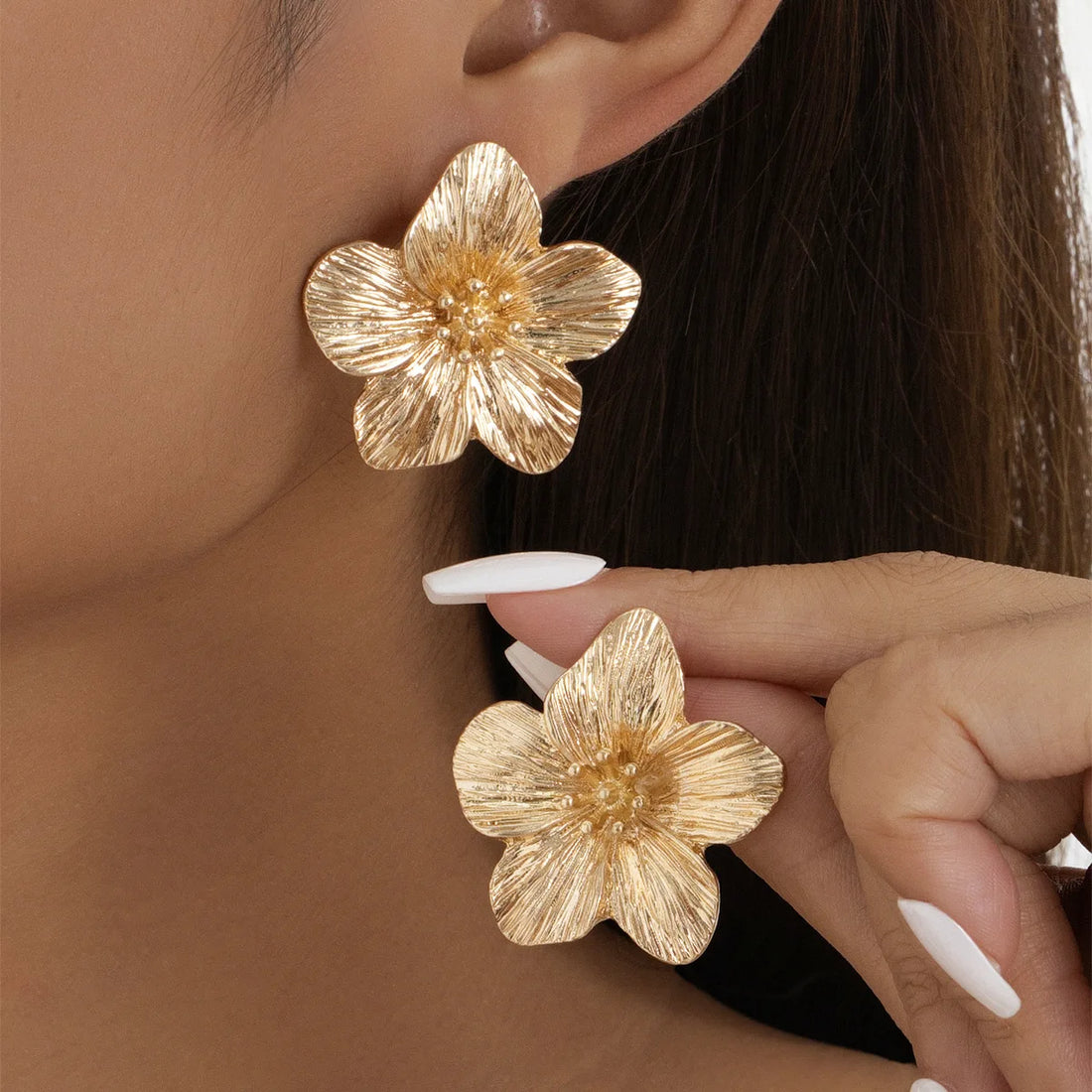 Popular Women's Fashion Earrings Flower Alloy Retro Style Women's Party Accessories Gifts