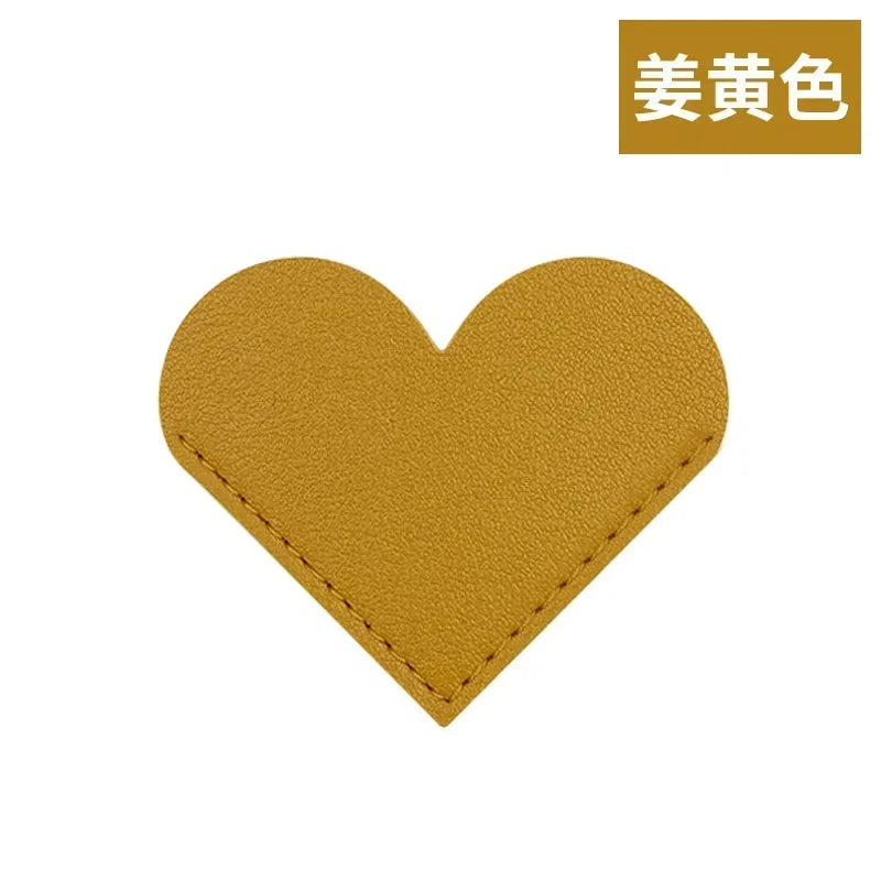 PU Bookmark Leather Heart Bookmark Mini-portable Gift Heart Bookmark Page Folder Corner Protective Cover School Supplies