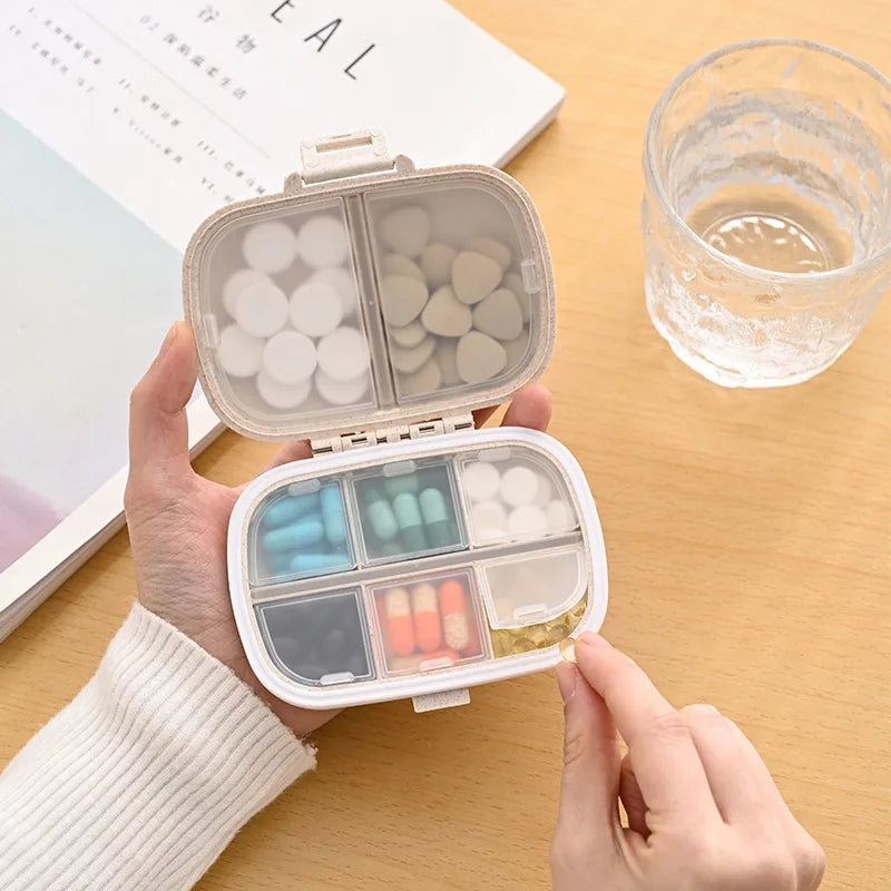Snoopys Mini Portable Pills Organizer Case 8 Grids PillBox Tablet Storage Container Travel Weekly Medicine Pill's Box Pill Case