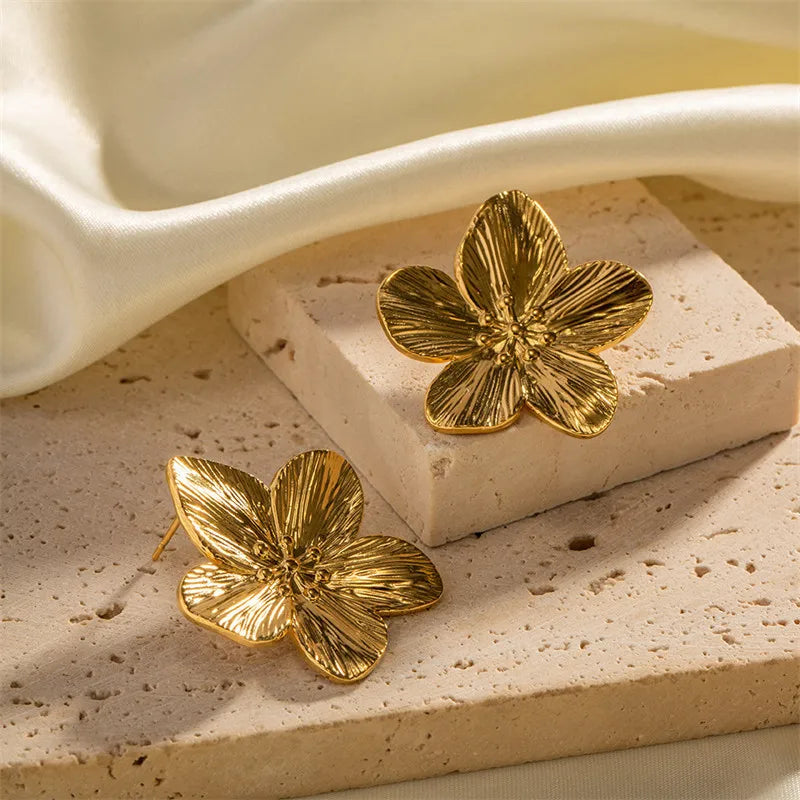 Popular Women's Fashion Earrings Flower Alloy Retro Style Women's Party Accessories Gifts