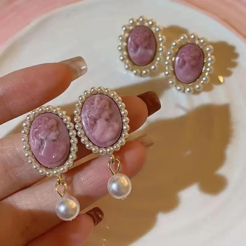 French Vintage Pearl Earrings for Women Personalized Elegent Romantic Portrait Earrings Ladies Girls Travel Wedding Jewelry
