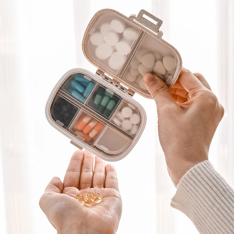 Snoopys Mini Portable Pills Organizer Case 8 Grids PillBox Tablet Storage Container Travel Weekly Medicine Pill's Box Pill Case
