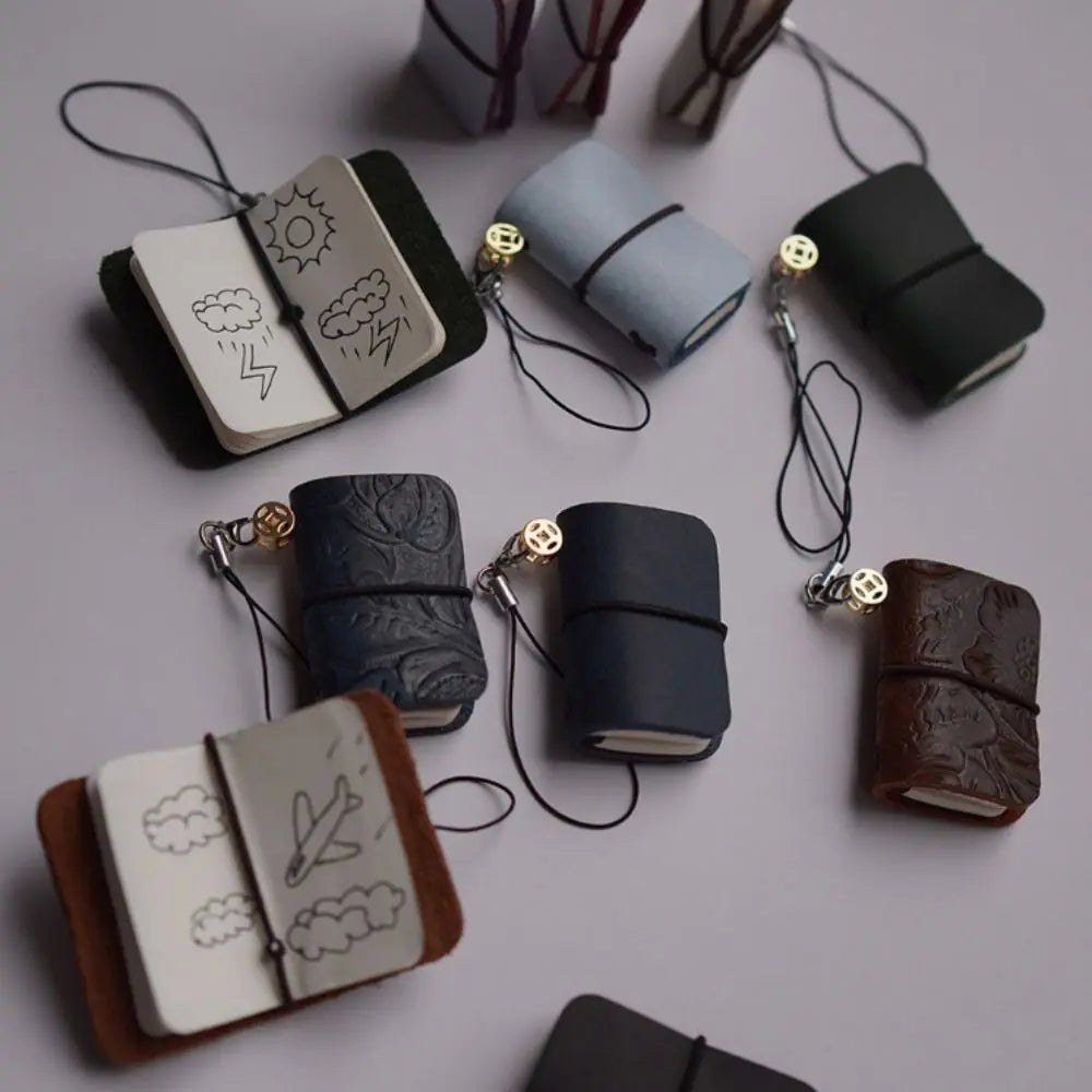 Notebook Core 32 Sheets Mini Notebook Handbook Portable Ultra-small Pocketbook Tiny Loose-leaf Notepad Daily Planner